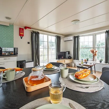 Chalet 12, Nature, Ac, Serenity, Cycling, Hiking & Terraces! *