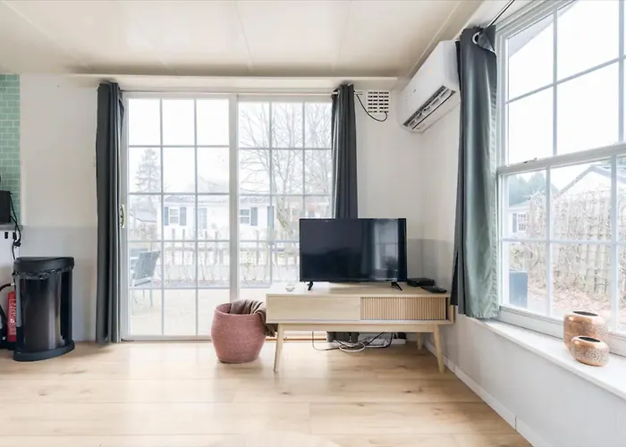 12, Nature, Ac, Serenity, Cycling, Hiking & Terraces! 木屋 奥斯特韦克