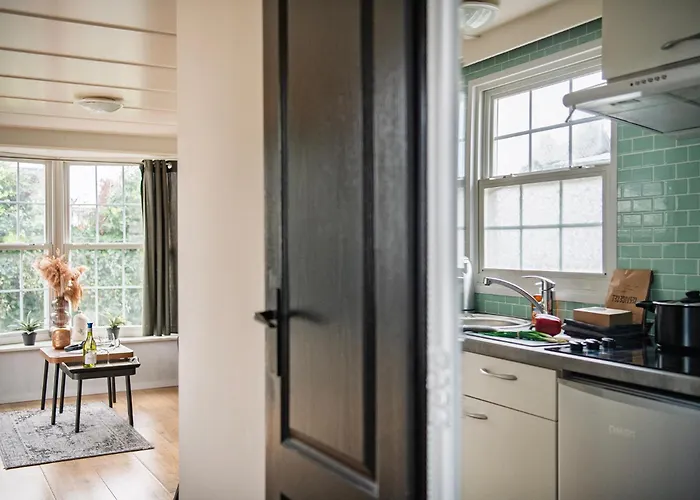 木屋 12, Nature, Ac, Serenity, Cycling, Hiking & Terraces!