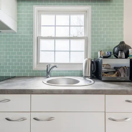 12, Nature, Ac, Serenity, Cycling, Hiking & Terraces! Chalet *