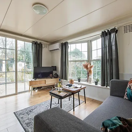 12, Nature, Ac, Serenity, Cycling, Hiking & Terraces! Chalet *