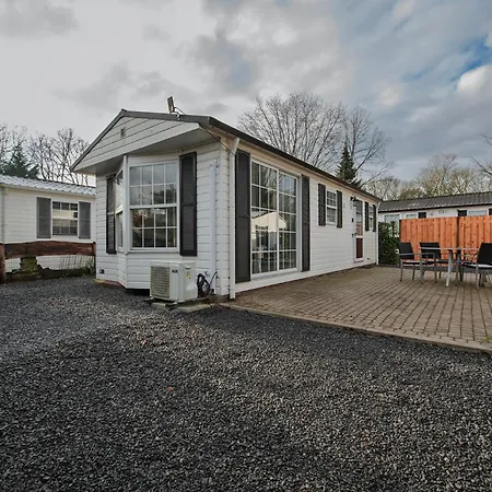 Chalet 12, Nature, Ac, Serenity, Cycling, Hiking & Terraces! Oisterwijk